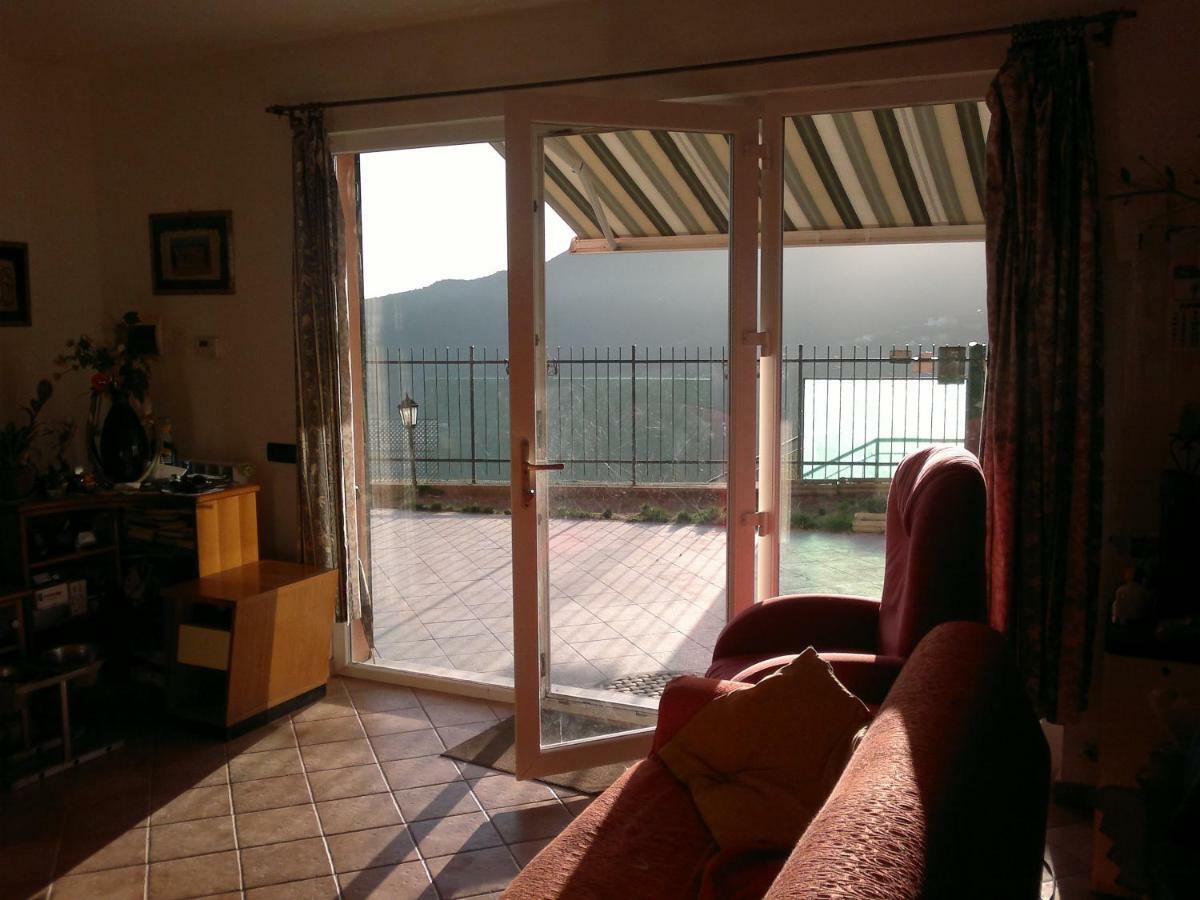 Appartamento Terrazza Vista Mare Mozzafiato Монелья Екстер'єр фото