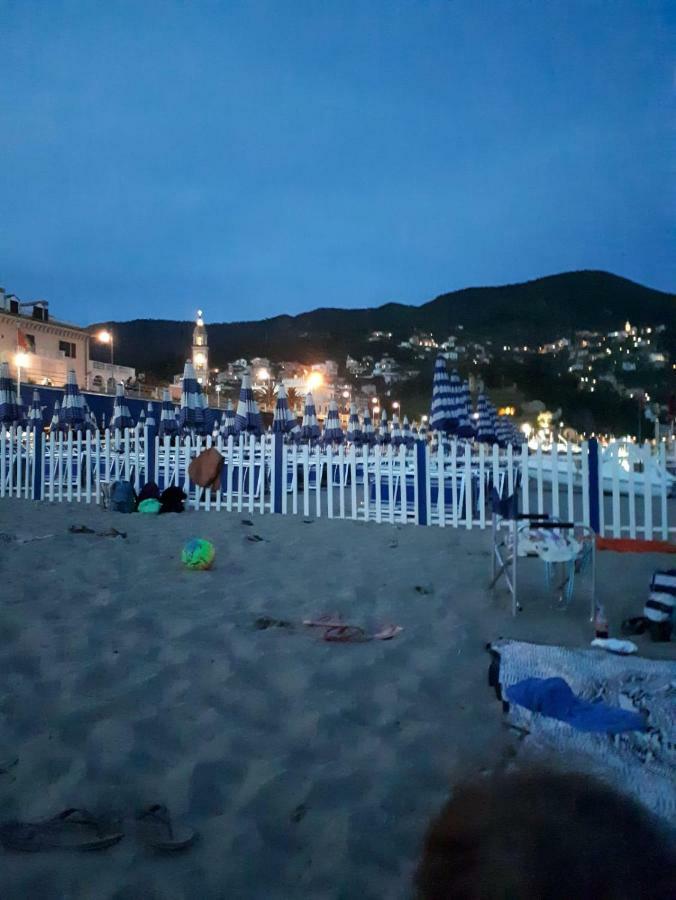 Appartamento Terrazza Vista Mare Mozzafiato Монелья Екстер'єр фото