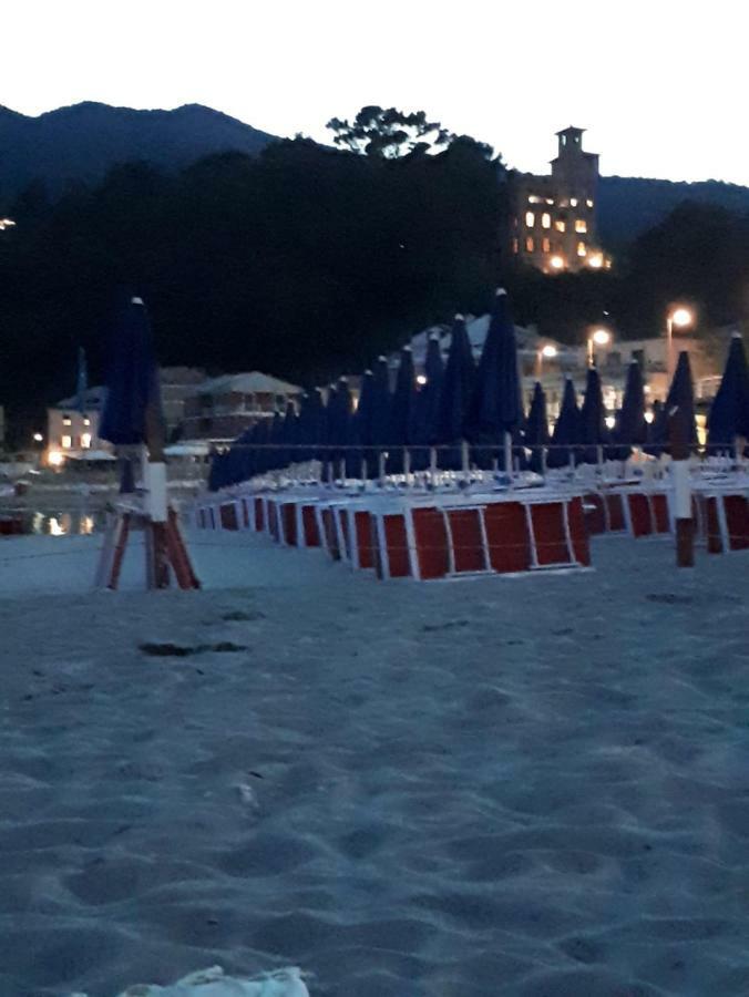 Appartamento Terrazza Vista Mare Mozzafiato Монелья Екстер'єр фото